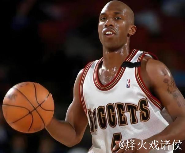 卡特比卢普斯正式进入名人堂 韦斯特第三次进 卡特比卢普斯正式进入名人堂 韦斯特第三次进